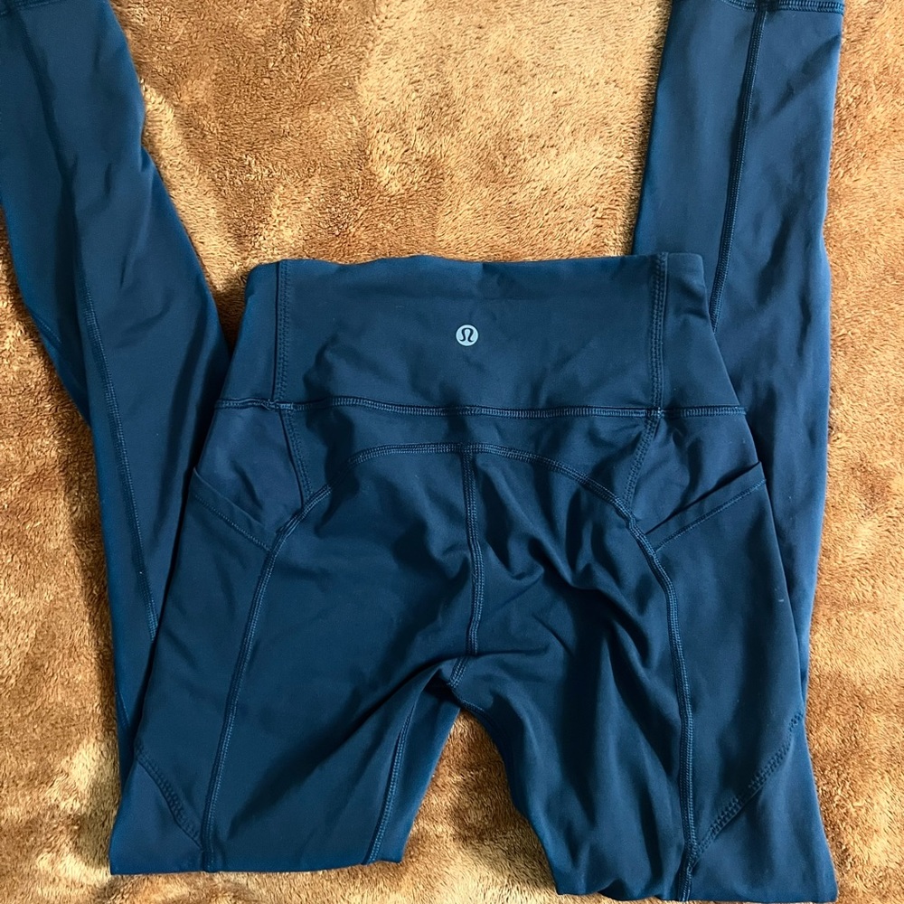 Blue lululemon leggings